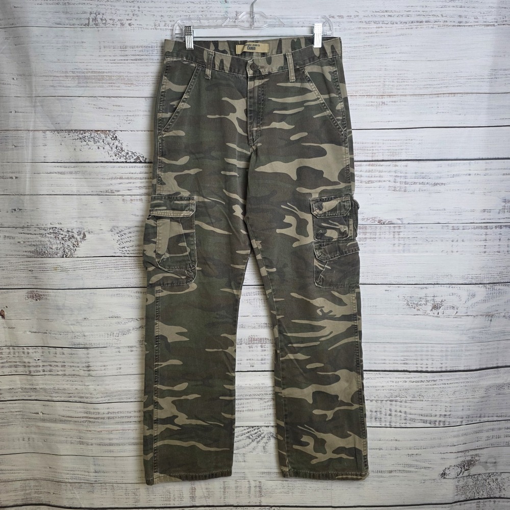 Wrangler Jeans Co. Men's 30x32 Green Camo Cargo Pants 100% Cotton Utility Spot